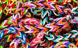 Rainbow Loom kopen doe je bij Loommania.nl